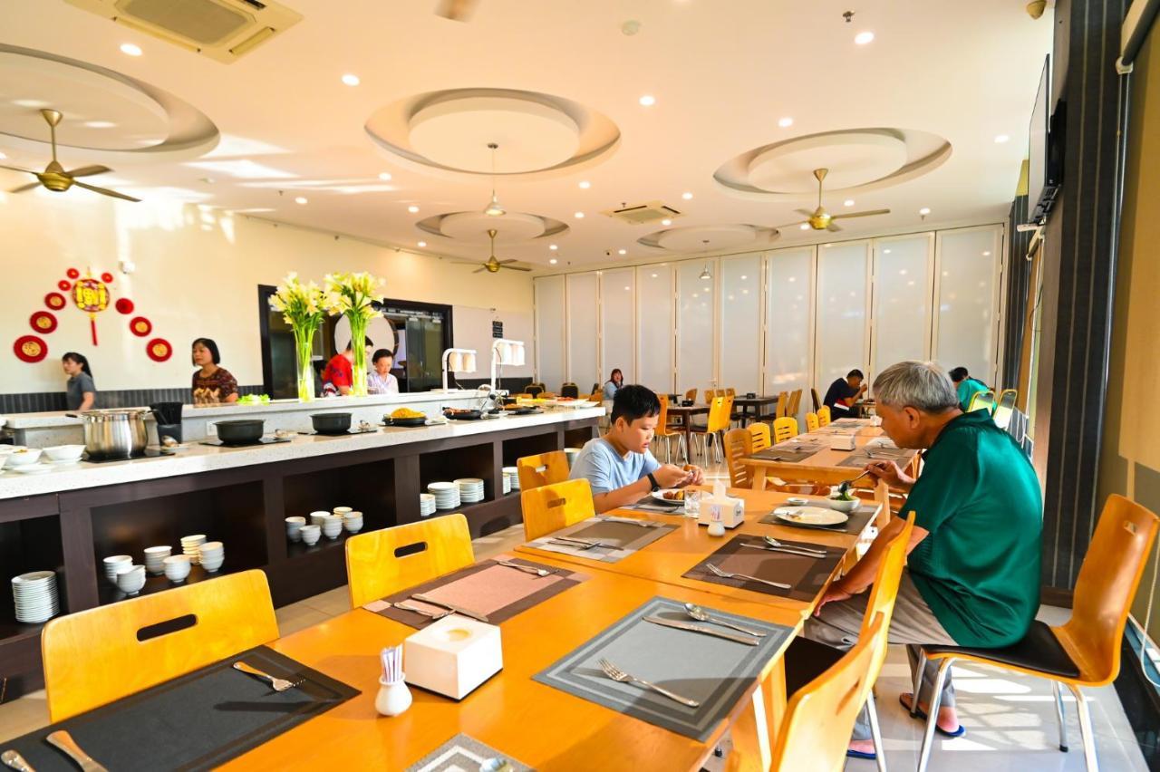 Sea Garden Hotel Da Nang Bagian luar foto