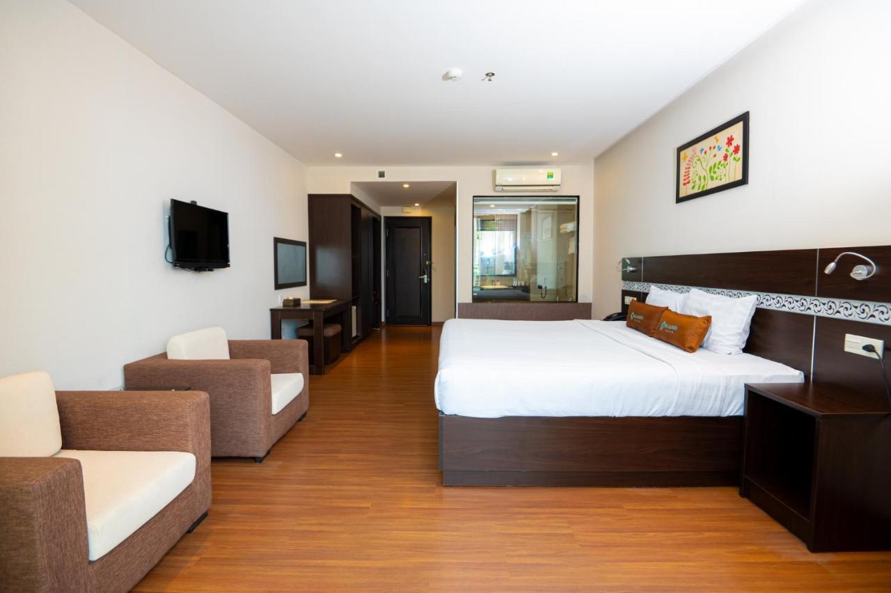 Sea Garden Hotel Da Nang Bagian luar foto