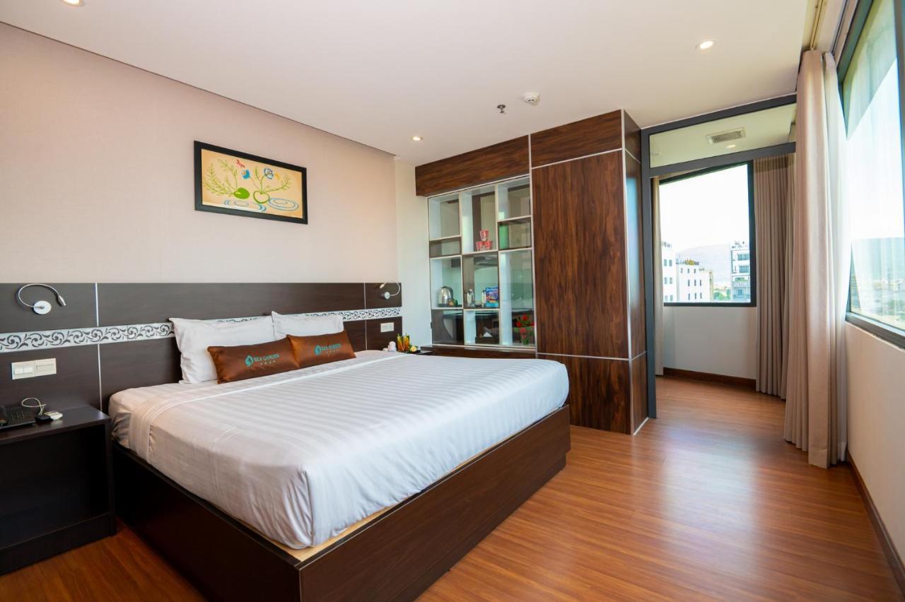 Sea Garden Hotel Da Nang Bagian luar foto